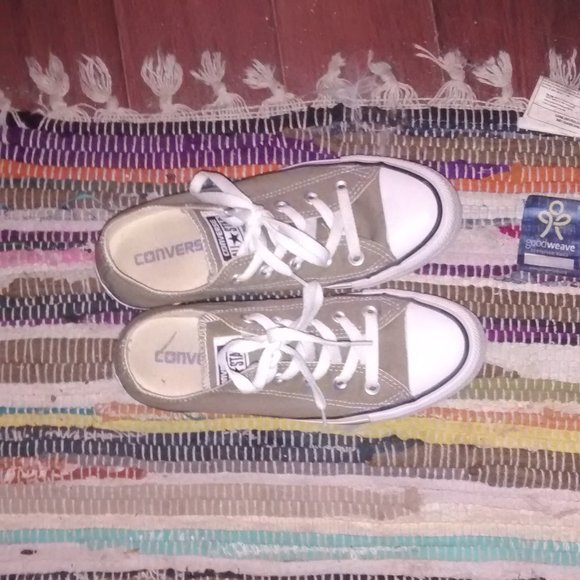 Olive green converse sneakers - Picture 1 of 7